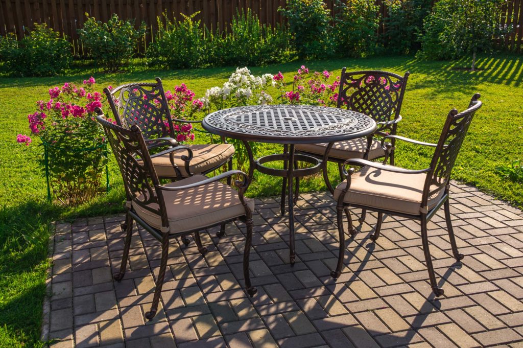 yard cleaning tip - image 1